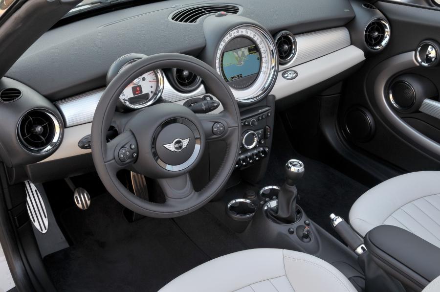  Mini Roadster 2012 года  (фото 48 из 395)